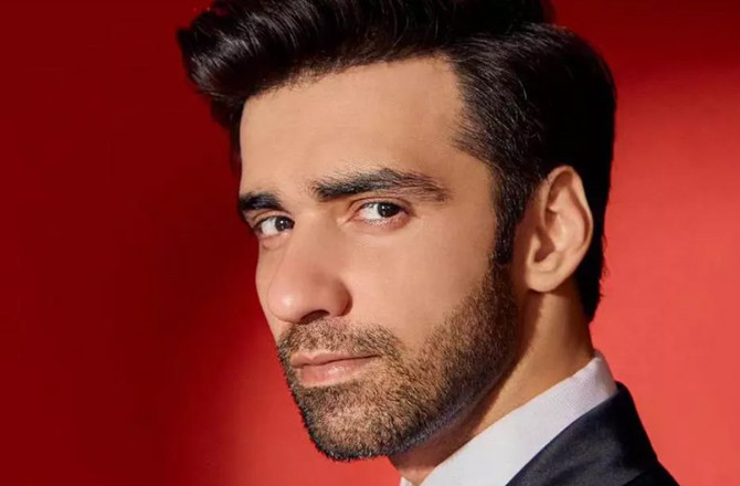 پہلی فلم پانے کیلئے ۱۵؍ سال لگے، امسال ۳؍ فلمیں ریلیز ہورہی ہیں: اویناش تیواری جذباتی