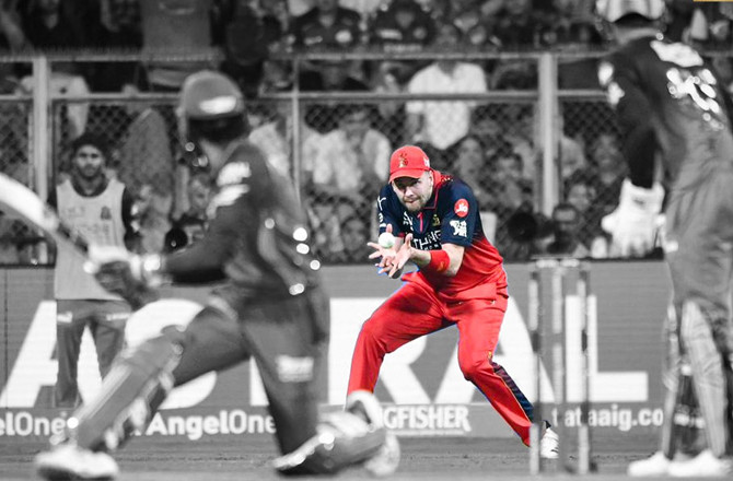 آرسی بی نے ممبئی انڈینس کو ۱۸؍ رن سے شکست دے کر تیسری کامیابی حاصل کی