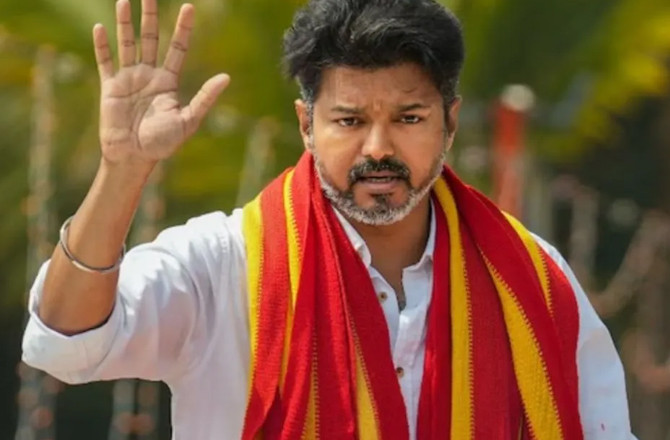 قانونی تنازع کے درمیان وجے کی آخری فلم ’’جن نائیگن‘‘ آن لائن لیک