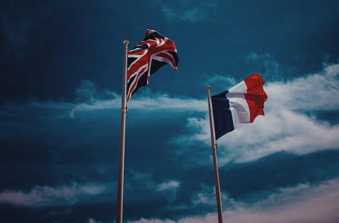 آبنائے ہرمز کے لیے فوجی منصوبہ بندی کیلئے برطانیہ اور فرانس کی عالمی کانفرنس 