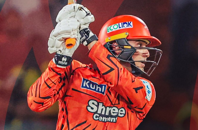 سن رائزرس حیدرآباد چنئی سپر کنگز کو شکست دے کر پوائنٹس ٹیبل پر چوتھے نمبر پر