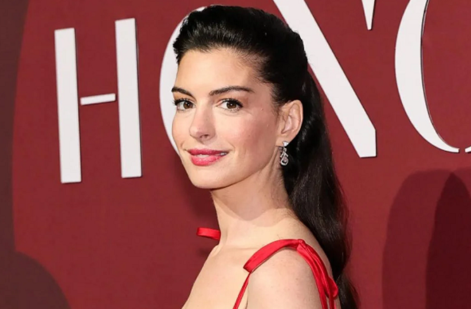 فلم پرموشن کے موقع پر اینی ہیتھوے کا ’’ان شاء اللہ‘‘ کہنا سوشل میڈیا پر وائرل