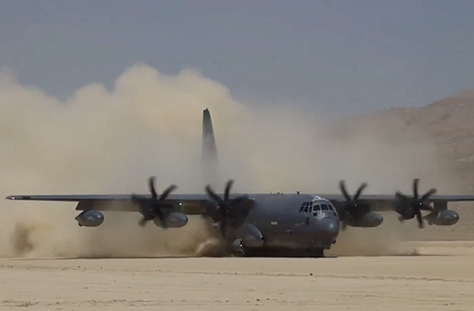 ایران کا پائلٹ کی ماں کو جواب: آپ کے بیٹے ٹرمپ کے ماتحت زیادہ خطرے میں ہیں