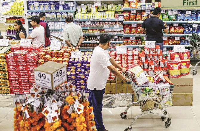 ایران جنگ  کاا ثر، اشیائے ضروریہ کی قیمتوں میں اضافہ