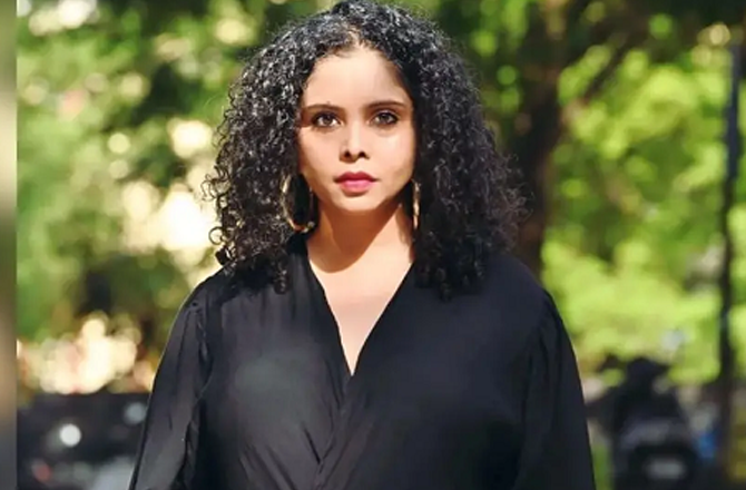 دہلی ہائی کورٹ میں رعنا ایوب کی پوسٹس پر تنازع، ایکس کو سیف ہاربر کھونے کا خدشہ