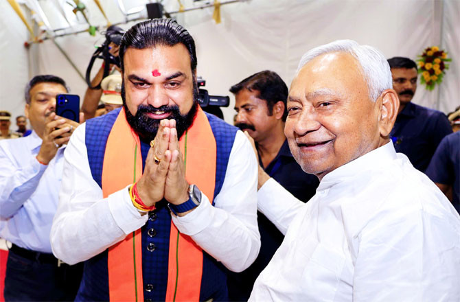  بہار میں نتیش عہد کا خاتمہ، بی جےپی  کے سمراٹ چودھری نے کمان سنبھال لی