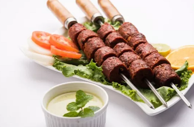 اروناچل پردیش: میونسپل حکام نے ہوٹلوں سے گوشت کے مخصوص نام ہٹانے کا حکم دیا