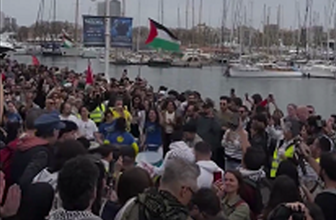 غزہ فلوٹیلا کا اعلان: راستے میں ملنے والے ہتھیار بردار اسرائیلی جہاز روکے گا