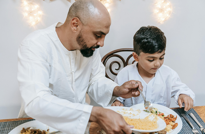 رشتوں کو قائم رکھنے اور پرسکون زندگی کا نسخہ قطع رحمی نہیں، صلہ رحمی ہے