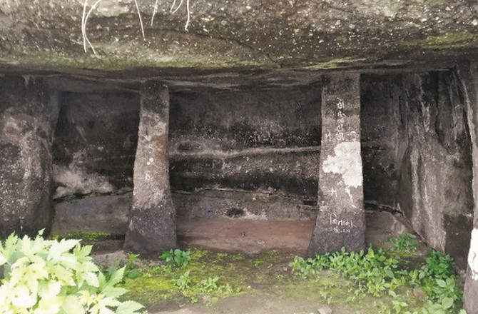 بیتن گڑھ قلعہ: ناسک کے اگت پوری میں واقع پہاڑی قلعہ