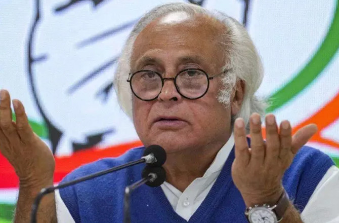 جے رام رمیش نے مودی حکومت پر تنقید کی، مغربی ایشیا میں جنگ بندی عالمی توجہ کا مرکز