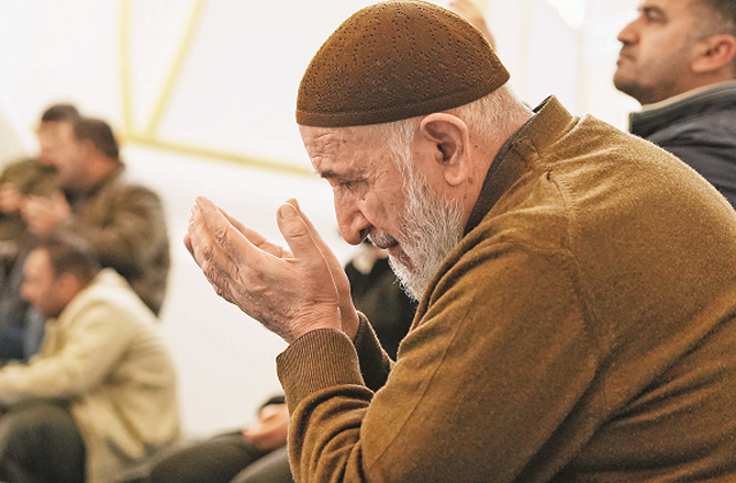 آئیے، ہم اپنی اصلاح کیلئے خود ایسی کوشش کریں جس میں کامیاب ہوسکیں