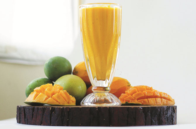 آج کا پکوان: مینگو لسی