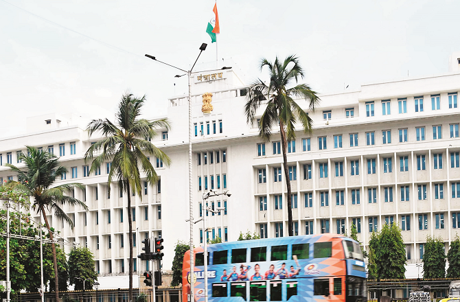 منترالیہ: سیکوریٹی سسٹم پر سوالیہ نشان،۱۰؍ ہزار انٹری کارڈز غائب، ریکوری جاری