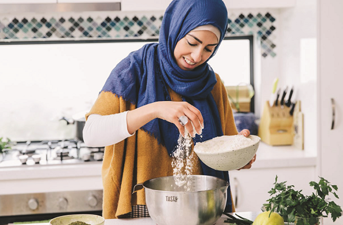 معمولات کی ترتیب وہی ہے تو تبدیلی ضروری ہے