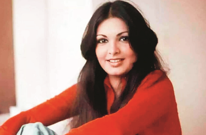 پروین بابی کو بالی ووڈ کی پہلی خاتون سپر اسٹار اور ’ٹرینڈ سیٹر‘ قرار دیا جاتا ہے