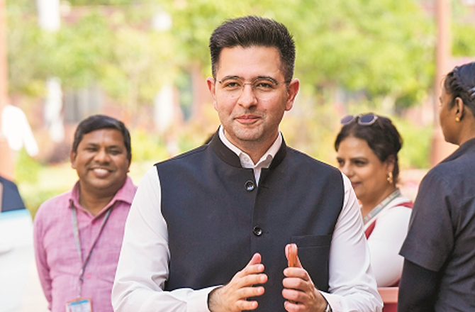 راجیہ سبھا: راگھو چڈھا کی زباں بندی! ان کی جگہ اشوک متل ڈپٹی لیڈر بنایا گیا