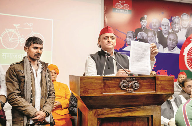  حکومت بننے پریوپی میں ۳۰۰؍ یونٹ تک بجلی مفت دینے کا اعلان