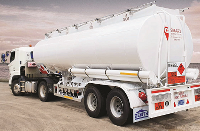 تیل کے ٹینکرعموماً بیضوی ہوتے ہیں، کیوں ؟