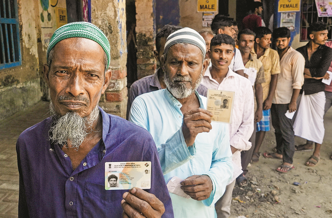 مغربی بنگال اور تمل ناڈو دونوں ریاستوں میں پُرجوش پولنگ