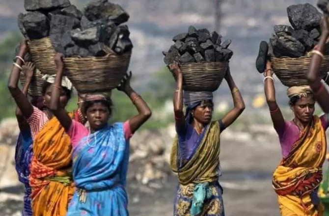 مہاجر مزدور: دیرپا حل کا انتظار