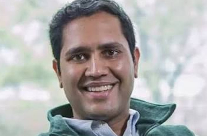 ۹۰۰؍ ملازمین کو زوم کال پر برطرف کرنے والے  ہند نژاد سی ای او وشال گرگ خود بھی برطرف