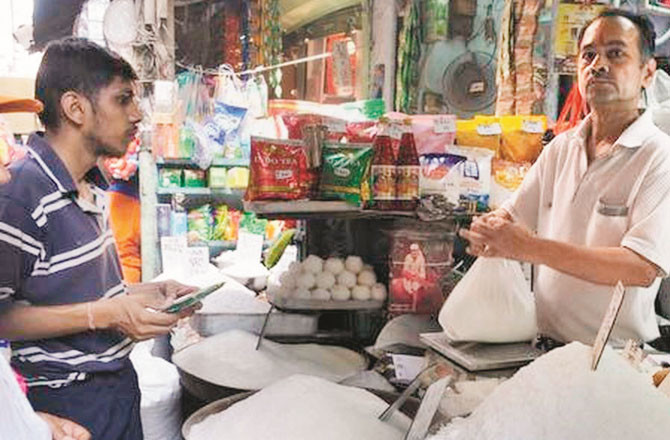 شکرملوں نے قیمتیں ۱۸؍ فیصد کم کردیں، عوام کو جلد راحت ملے گی
