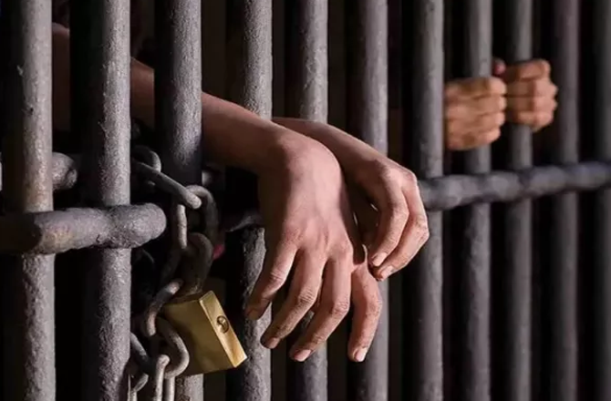 میگڈو جیل میں فلسطینی قیدی بھوک، طبی غفلت اور تشدد کا شکار: کمیشن کی تشویشناک رپورٹ