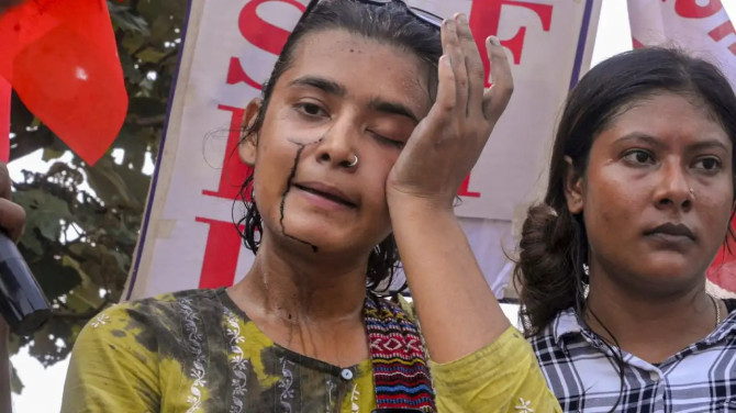 وقت آنے دے دکھا دینگے تجھے اے آسماں!