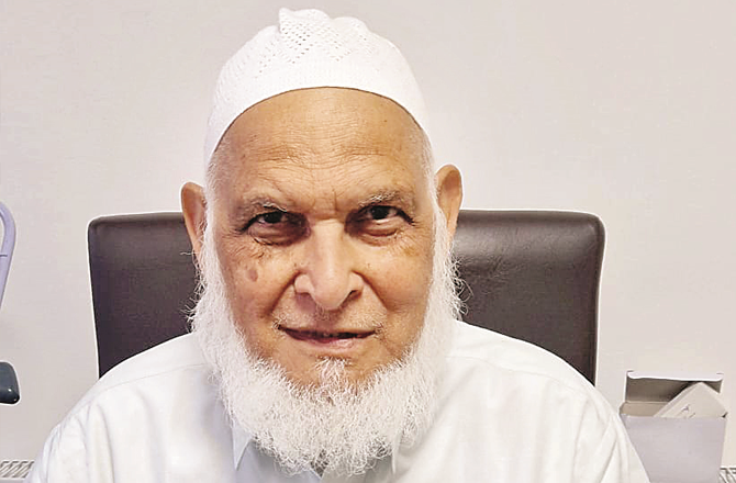 ’’عبدالرحمان انتولے نے پروٹوکول کی تمام پابندیاں توڑ کر مجھ سے مصافحہ کیا‘‘