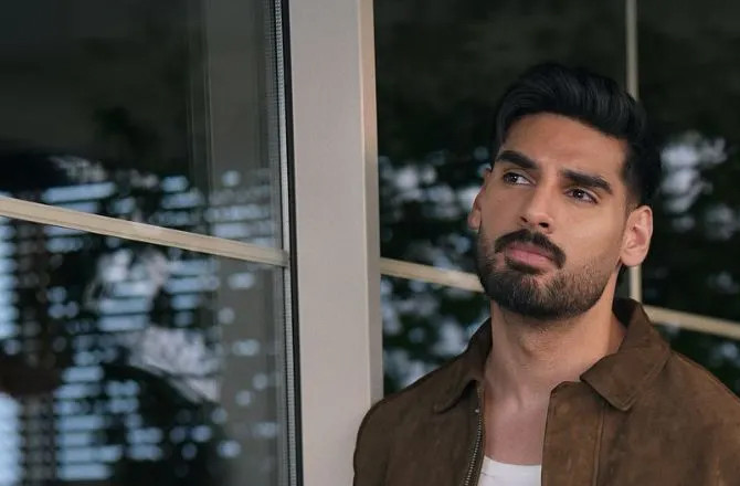 پہلی فلم کے بعد چار سال تک دوسری فلم سائن کرنے پر پابندی تھی: اہان شیٹی