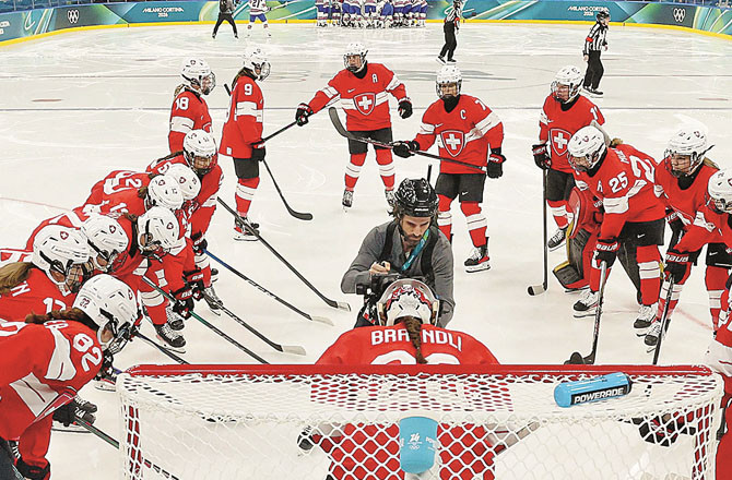 سرمائی اولمپکس:آئس ہاکی میںامریکہ اور کنیڈاکی حکمرانی برقرار، دونوں ناقابلِ شکست