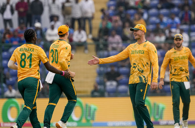 ٹی  ۲۰؍ورلڈ کپ: جنوبی افریقہ کی فتوحات کا سلسلہ برقرار، یو اے ای کو شکست