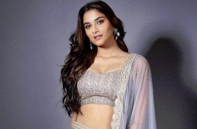 سائی  مانجریکر ’’دی انڈیا ہاؤس ‘‘کی  شوٹنگ کے تعلق سے پُر جوش 