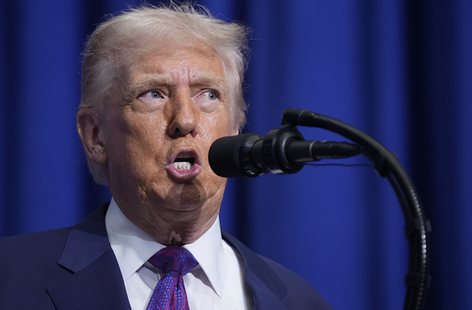 فلوریڈا کے ہوائی اڈے کا نام ڈونالڈ ٹرمپ کے نام پر رکھنے کی منظوری