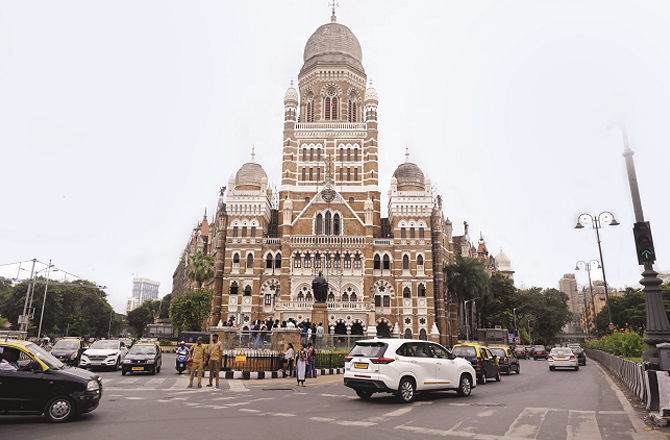 بی ایم سی کی پراپرٹی ٹیکس وصول کرنے کی مہم شروع 