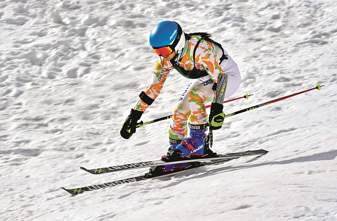 چمولی میں نیشنل اسکیئنگ چمپئن شپ اور ونٹر کارنیول کا شاندار آغاز