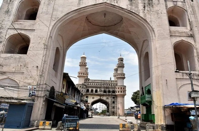 رمضان کی دستک: چارمینار کے سائے تلے خریداری کا سیلاب