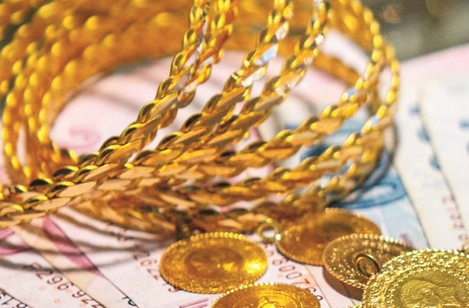 فتاوے: زکوٰۃ کیلئے شریعت نے اصل معیار سونے چاندی کو قرار دیا ہے