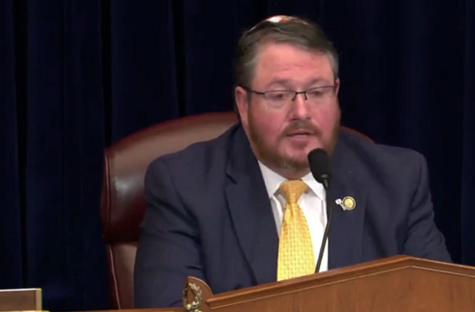 کیلیفورنیا کے یہودی سیاستداں رینڈی فائن کو مسلم مخالف پوسٹ پر استعفیٰ کا سامنا