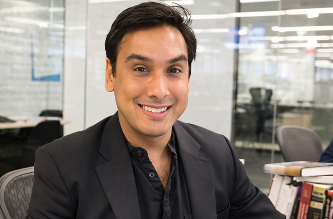 واشنگٹن پوسٹ میں چھٹنی: ششی تھرور کے بیٹے ایشان برطرف، صحافیوں کا ردعمل