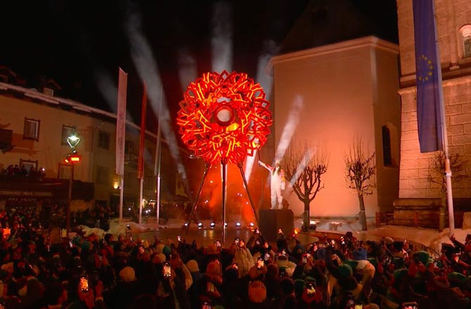 سرمائی اولمپکس :افتتاحی تقریب میں علامتی تنازع، سوشل میڈیا پر تنقید کا طوفان