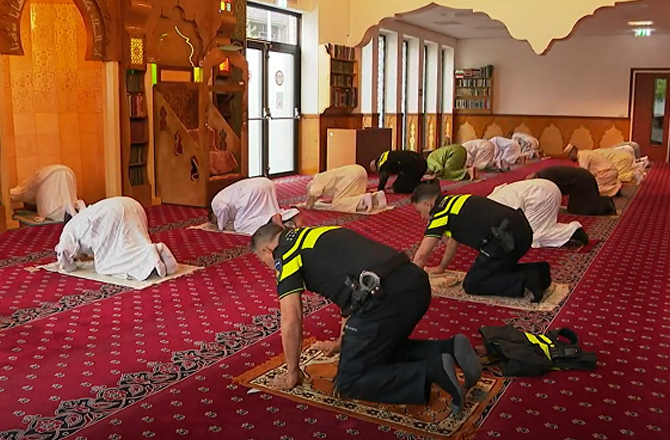 نیدرلینڈز: مسلم کمیونٹی پر خفیہ تحقیق، ۱۰؍ بلدیہ پر ۳؍ لاکھ ڈالر جرمانہ