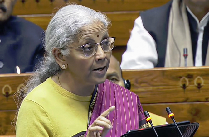 بجٹ ۲۰۲۶ء: مینوفیکچرنگ، انفراسٹرکچر کے شعبوں کو بڑے پیمانے پر فروغ