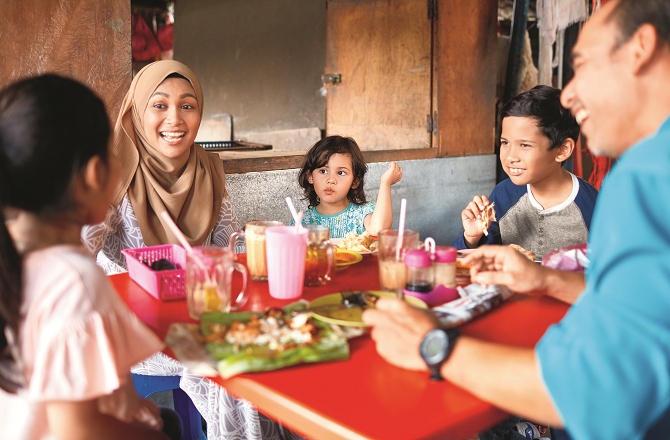 ہر فرد کی اپنی دُنیا: خواتین کیسے رشتوں کو پھر سے جوڑیں؟