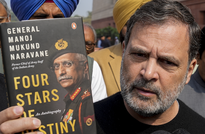 لوک سبھا: راہل کا جنرل نرونے کی غیر شائع شدہ یادداشت دکھا کر مودی کو چیلنج