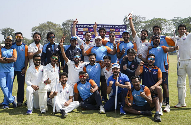 جموں کشمیر ۶۷؍ سال میں پہلی مرتبہ رنجی ٹرافی فائنل میں، بنگال کو شکست