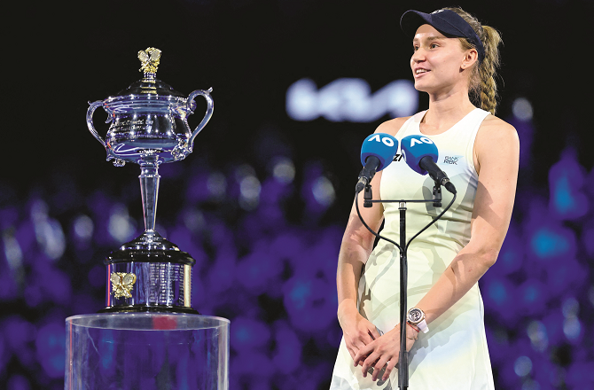 سبالینکا کو شکست، رائبا کینا آسٹریلین اوپن کی نئی چمپئن 