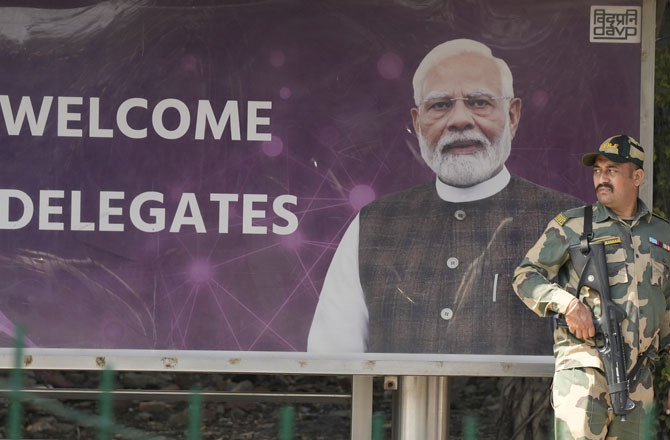 اے آئی امپیکٹ سمٹ سے قبل دہلی پولیس کی ٹریفک ایڈوائزری جاری