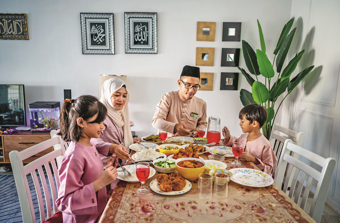 آج آپ وہ آیت بھی سنیں گے جس میں کہا گیا: میں نے دین کو تمہارے لئے مکمل کردیا